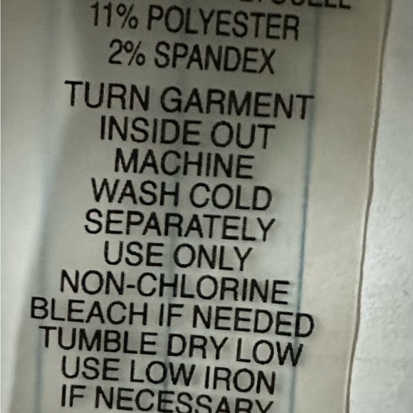 Vince Camuto, Black Denim, Skirt, With Raw Hem, Excellent Condition - Picture 4 of 4